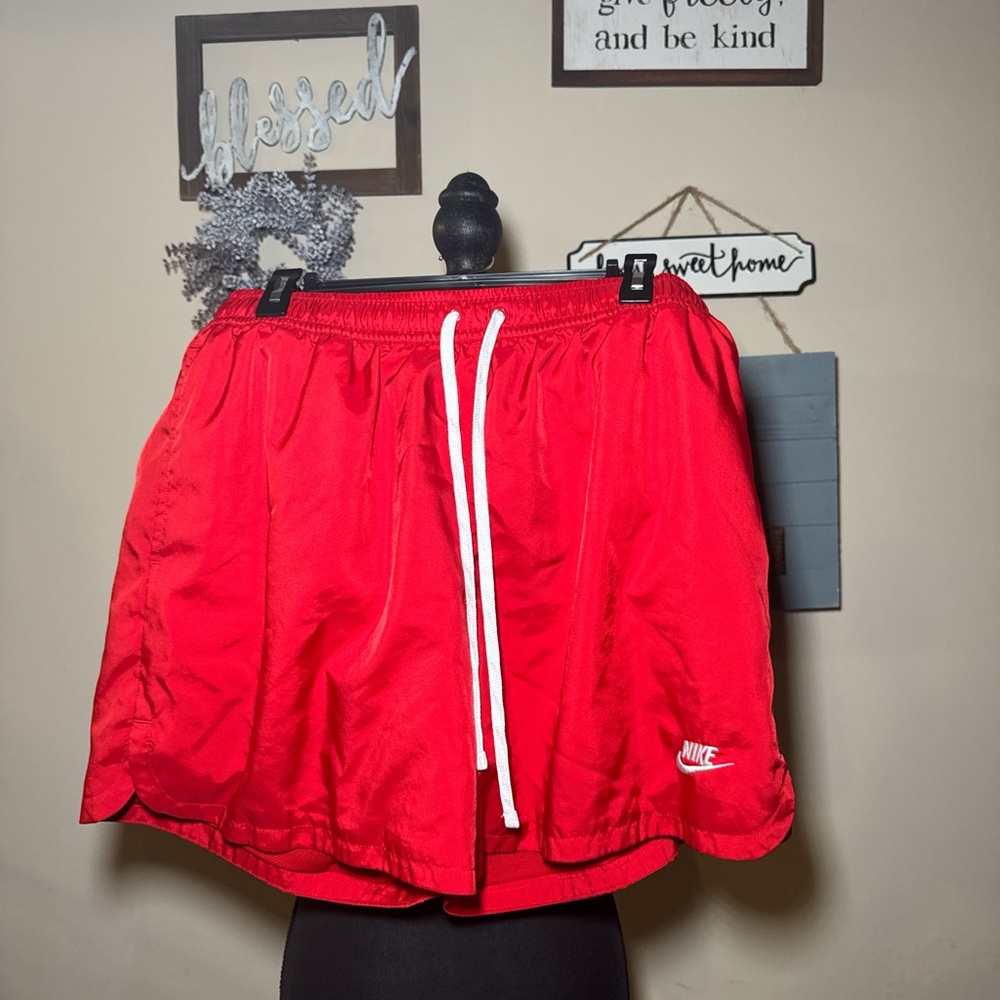 Nike Red Athletic Shorts Lightweight Performance